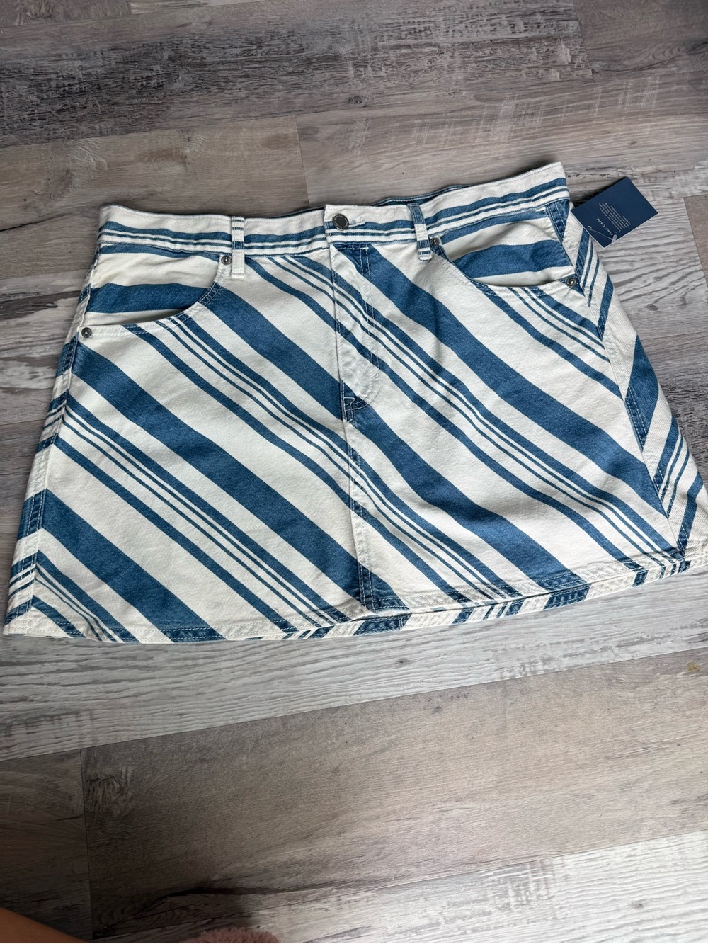 Universal Thread size 14 Striped Denim Mini Skirt, Navy/White NEW